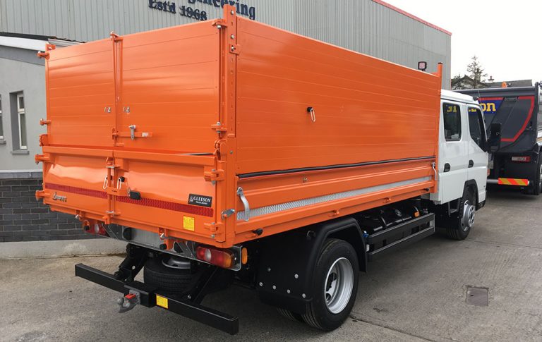 7.5-Tonne-Orange-Truck-Body-Gleeson-Truck-Bodies